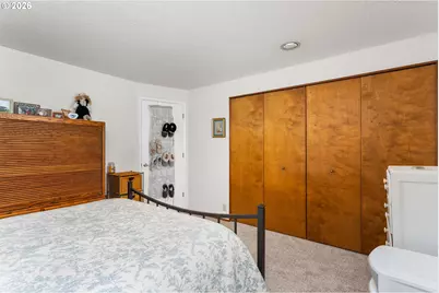 2318 SE Balboa Dr, Vancouver, WA 98683 - Photo 25