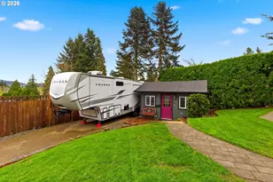 17395 Wiles Ct, Gladstone, OR 97027 - Photo 3