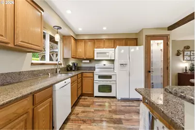 17395 Wiles Ct, Gladstone, OR 97027 - Photo 11