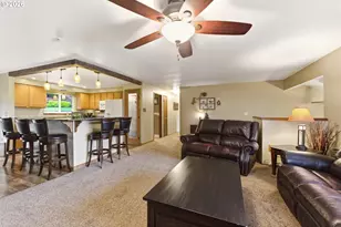 17395 Wiles Ct, Gladstone, OR 97027 - Photo 7