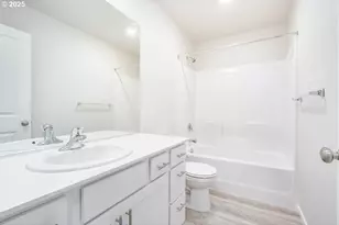 369 Stella St NE, Salem, OR 97301 - Photo 17