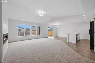 2018 Henderson Wy, Longview, WA 98632 - Photo 5
