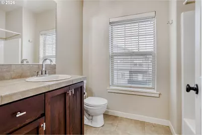 614 NE Garswood Ln, Beaverton, OR 97006 - Photo 39