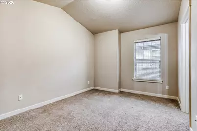 614 NE Garswood Ln, Beaverton, OR 97006 - Photo 27