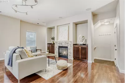 614 NE Garswood Ln, Beaverton, OR 97006 - Photo 7