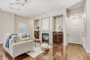 614 NE Garswood Ln, Beaverton, OR 97006 - Photo 7