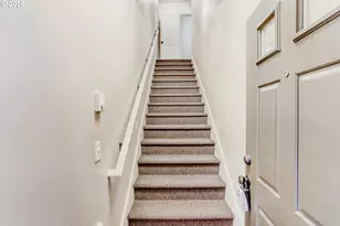 614 NE Garswood Ln, Beaverton, OR 97006 - Photo 5