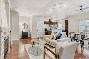 614 NE Garswood Ln, Beaverton, OR 97006 - Photo 11