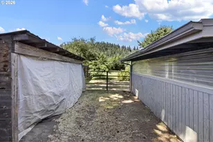 79114 N River Rd, Cottage Grove, OR 97424 - Photo 31