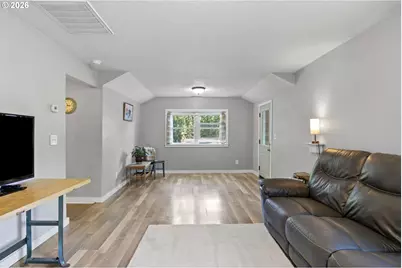 79114 N River Rd, Cottage Grove, OR 97424 - Photo 7