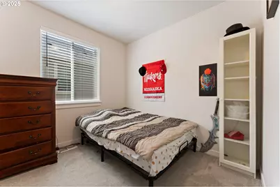 8229 SE Kinnaman St, Hillsboro, OR 97123 - Photo 7