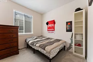 8229 SE Kinnaman St, Hillsboro, OR 97123 - Photo 7