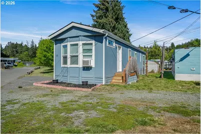 1453 N Pacific Hwy #12, Cottage Grove, OR 97424 - Photo 1