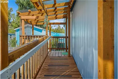 1453 N Pacific Hwy #12, Cottage Grove, OR 97424 - Photo 3