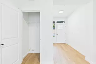 416 W 20th Wy, La Center, WA 98629 - Photo 9