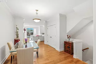 1618 SW 58th Ave, Portland, OR 97221 - Photo 5