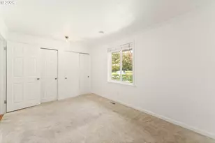 8835 SW Becker Dr, Portland, OR 97223 - Photo 25
