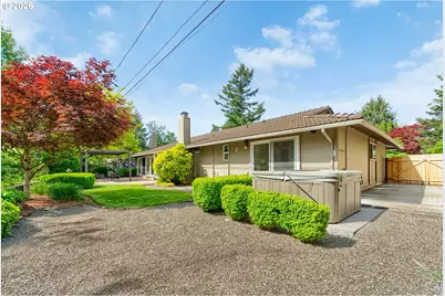 8835 SW Becker Dr, Portland, OR 97223 - Photo 35