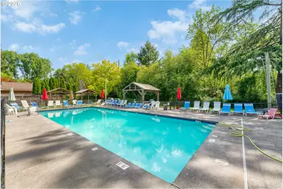 8835 SW Becker Dr, Portland, OR 97223 - Photo 41