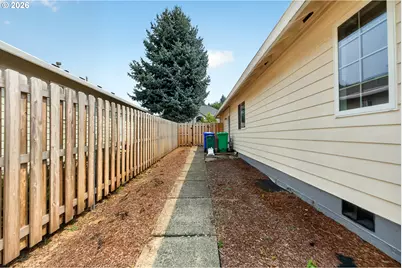 4457 SE Pennywood Dr, Milwaukie, OR 97222 - Photo 39