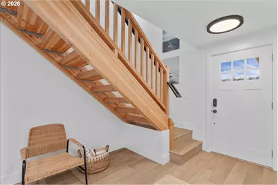 135 6th Ave, Seaside, OR 97138 - Photo 9