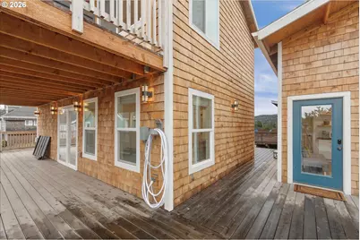 135 6th Ave, Seaside, OR 97138 - Photo 39