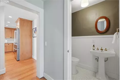 324 NW 12th St, McMinnville, OR 97128 - Photo 13