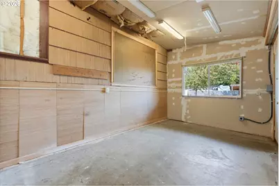 324 NW 12th St, McMinnville, OR 97128 - Photo 29