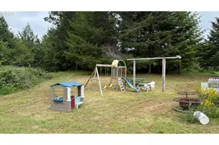 7665 Bernhardt Heights Rd, Florence, OR 97439 - Photo 25
