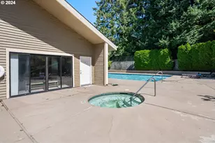 9967 SE Talbert St, Clackamas, OR 97015 - Photo 31