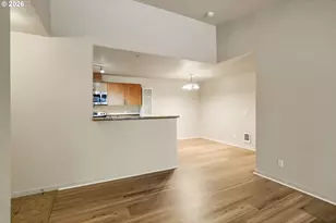 10804 NE Holly St, Hillsboro, OR 97006 - Photo 7
