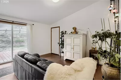 18810 NW Oak Ridge Rd, Yamhill, OR 97148 - Photo 5