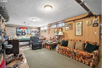 9479 SE Hillcrest Rd, Happy Valley, OR 97086 - Photo 25