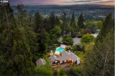 3926 SW Martins Ln, Portland, OR 97239 - Photo 7