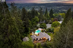 3926 SW Martins Ln, Portland, OR 97239 - Photo 7