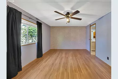 21100 NE Sandy Blvd #62, Fairview, OR 97024 - Photo 21