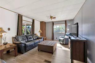 21100 NE Sandy Blvd, Fairview, OR 97024 - Photo 5