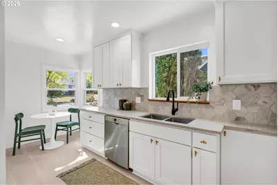 1801 NE 65th Ave, Portland, OR 97213 - Photo 11