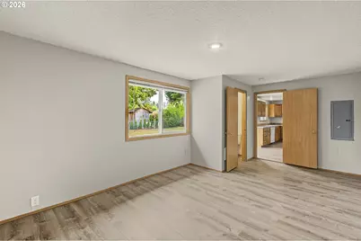 1874 NE 15th Ave, Hillsboro, OR 97124 - Photo 15