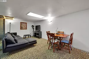 8815 SW Oleson Rd, Portland, OR 97223 - Photo 39