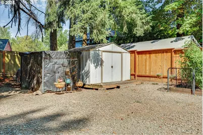 8815 SW Oleson Rd, Portland, OR 97223 - Photo 45