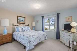 2915 NE Loop Dr, Otis, OR 97368 - Photo 29