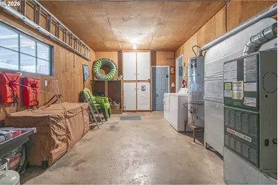 2915 NE Loop Dr, Otis, OR 97368 - Photo 31