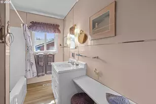 2915 NE Loop Dr, Otis, OR 97368 - Photo 27