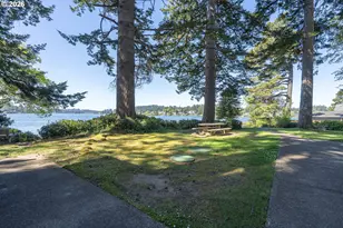 2915 NE Loop Dr, Otis, OR 97368 - Photo 35