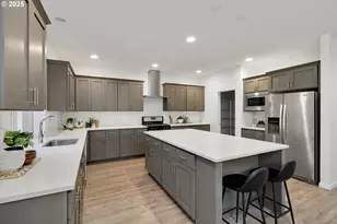 13087 SE Gateway Dr, Happy Valley, OR 97086 - Photo 7