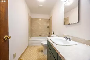 28624 Cox Butte Rd, Junction City, OR 97448 - Photo 9