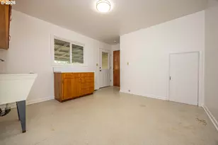 28624 Cox Butte Rd, Junction City, OR 97448 - Photo 13