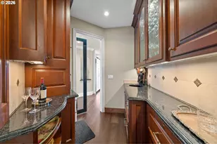 24770 SW Valley View Rd, West Linn, OR 97068 - Photo 15