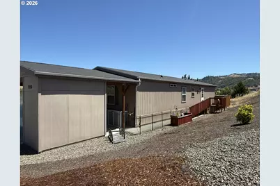 225 Nestucca Ln, Roseburg, OR 97471 - Photo 1